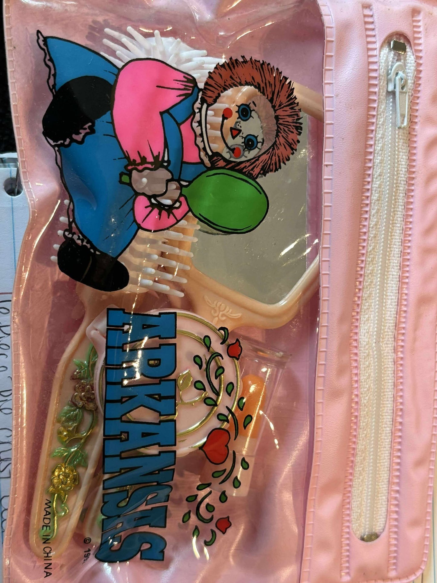 Vintage 1983 Arkansas Souvenir Girl’s Vanity Set – Rag Doll Theme with Comb, Brush, Mirror & Case